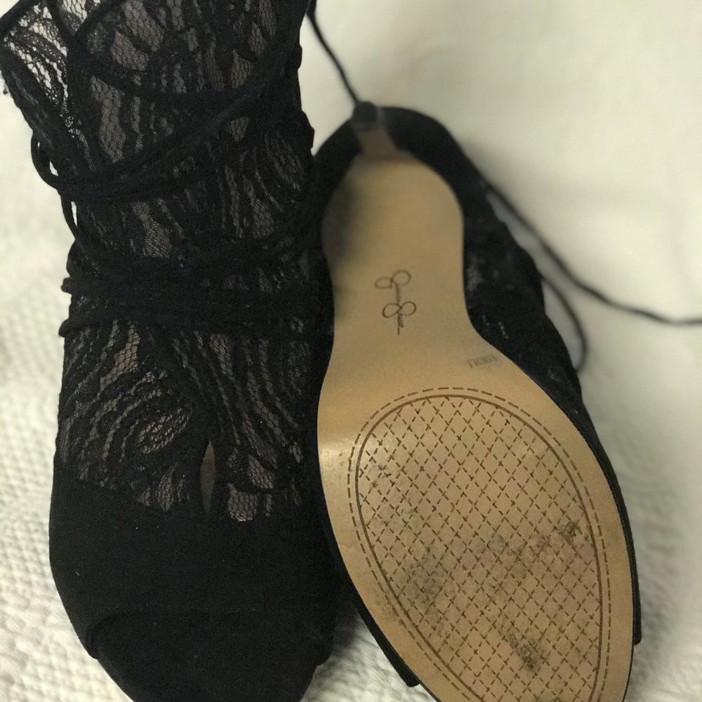 Lace Booties - Picture 2 of 3